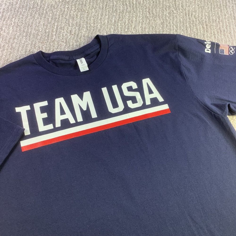 Tultex Team USA Olympics Deloitte Sponsor Graphic T-Shirt Navy Blue Mens L NWOT